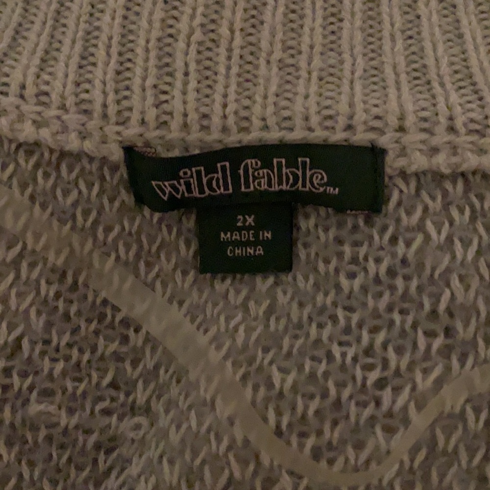 Target sweater - Picture 2 of 5